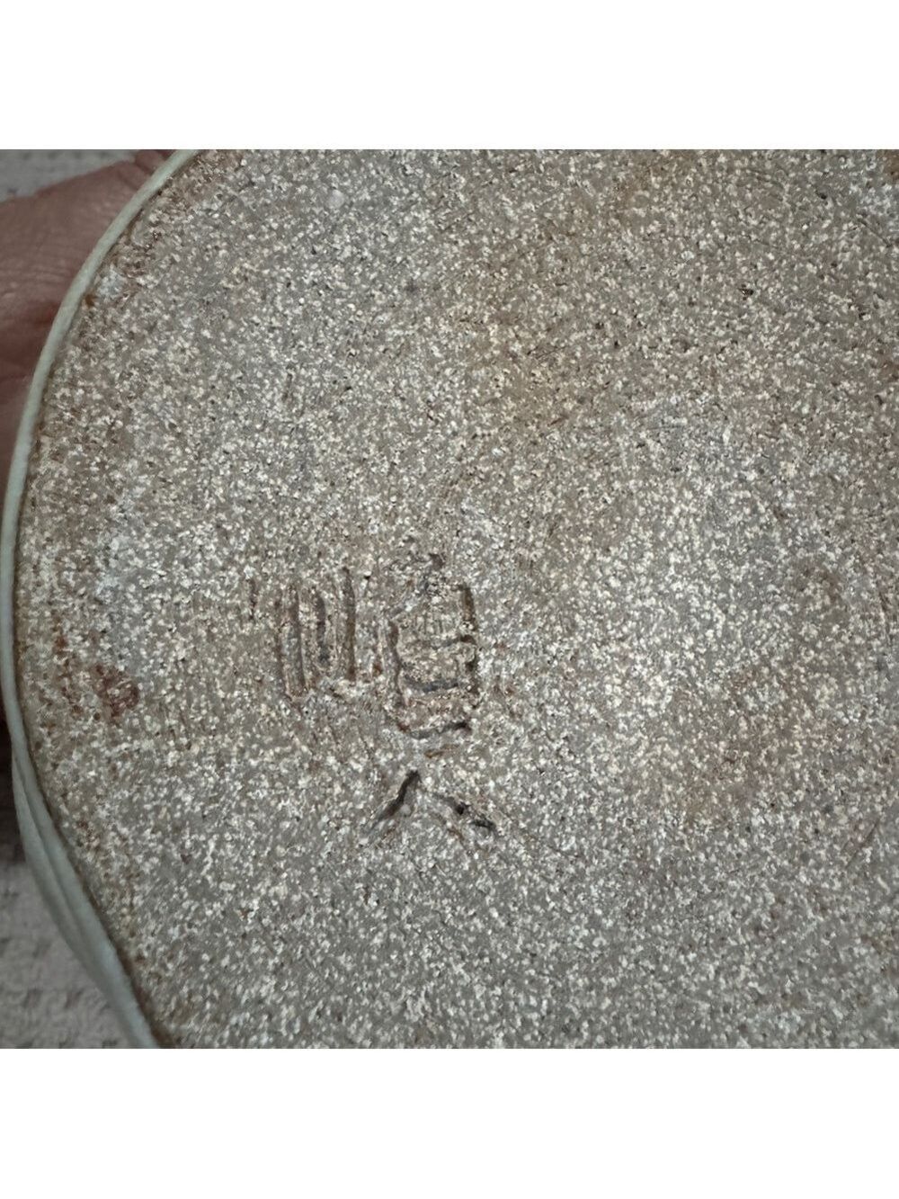 Handmade Stoneware Pottery Bowl - Picture 6 of 7